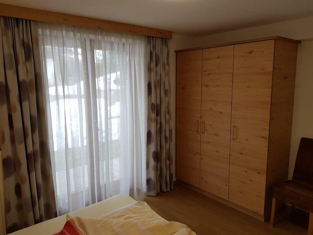 Apartment Fringer *